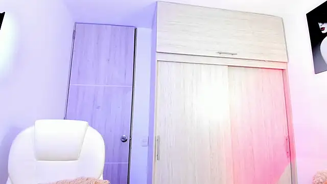 fioresantamaria (F young) - cowgirl