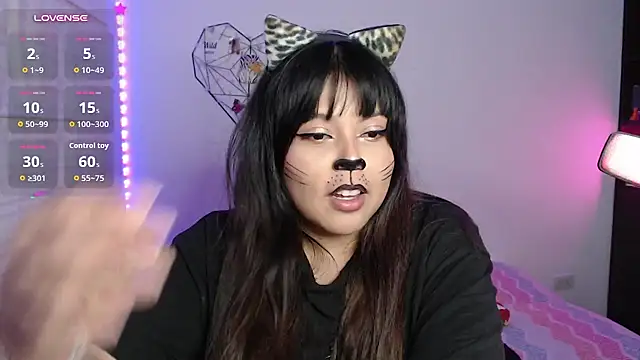 EllieMoonX