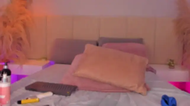 kaylarossi (F young) - SQUIRT SHOW