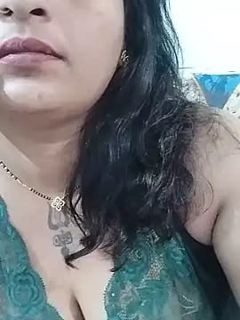 Mass_Madhu_Teluguの配信中の画面