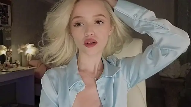 I_am_joss live cam on StripChat