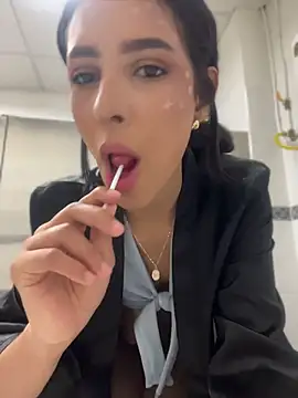 BabyNovaXXX live cam