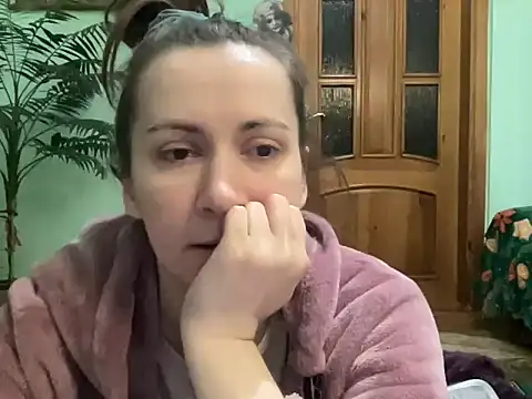 AngelTough20 live cam on StripChat