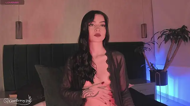 Giselle_royy live cam on StripChat