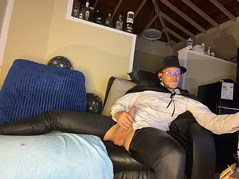 HotLovers_ live cam on StripChat