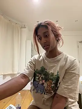 DonnaShy live cam