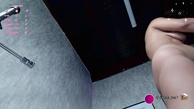 adara_le live cam