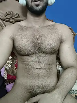 muscularguywithbigcockの配信中の画面