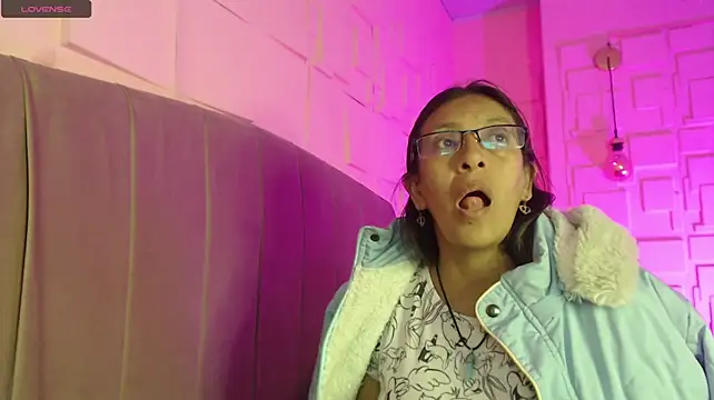 sami29_ live cam on StripChat