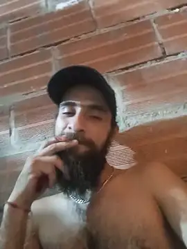 Hairy_mannn2 live cam on StripChat