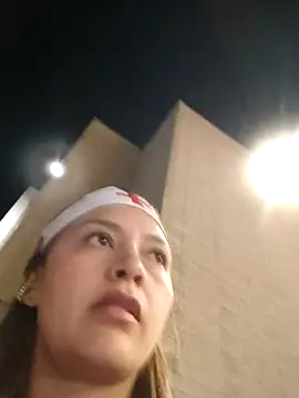 alana_69の配信中の画面