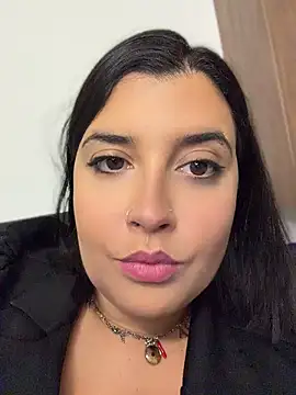 Novababy18 live cam