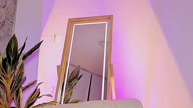 Valery_Sofiaa_ live sex cam