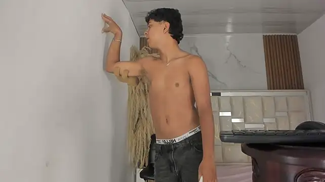 xiao_78 (M twink) - Show Dick