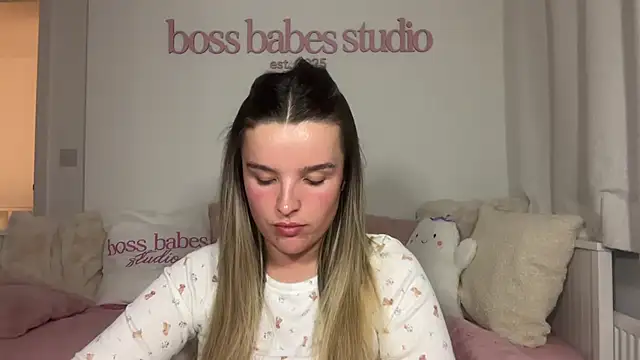 maisiesmithx
