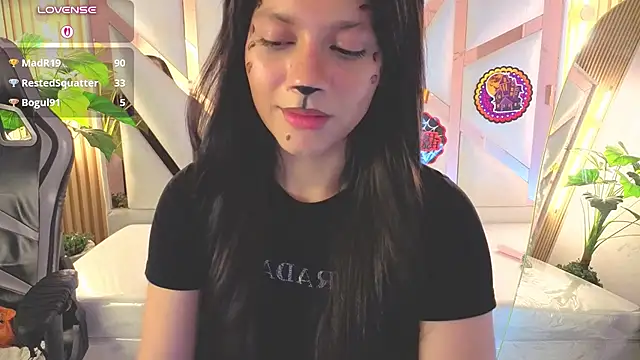 RaeDoll_t