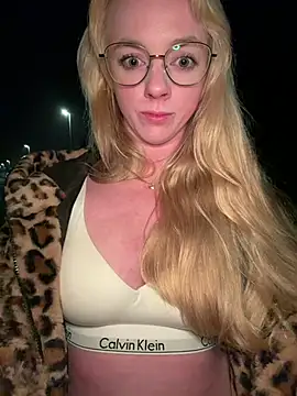 LinaLeana live cam