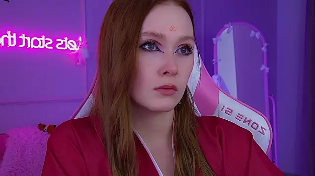 AgataFoxley live cam on StripChat