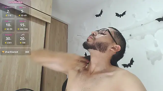 russthiago live cam on StripChat