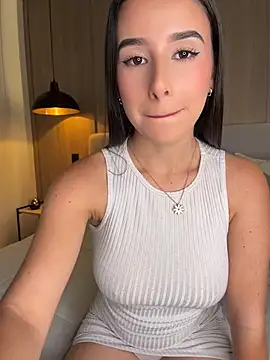 elaara_ (F teen) - SHOW US YOUR DELICIOUS ASS 🍑🤤😈