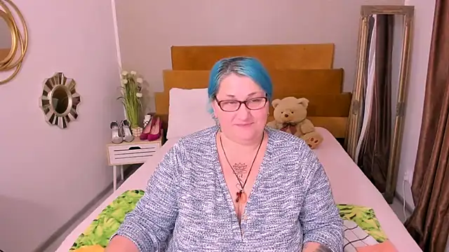 Sugarmommy_69X live cam on StripChat