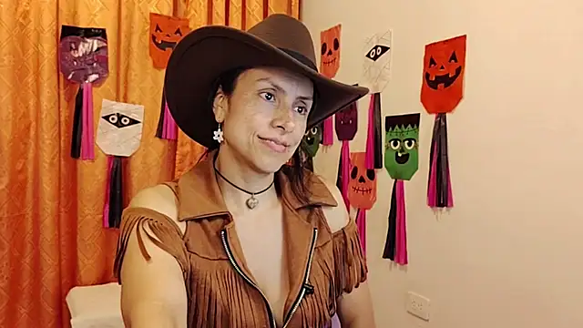 Bella_Exhibition