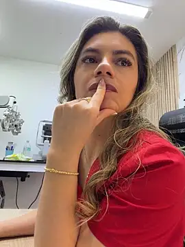 alicee16 live cam
