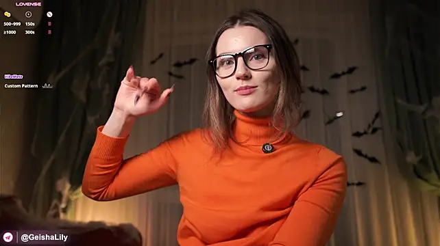 loradevon (F young) - turn each teasing touch into pure bliss