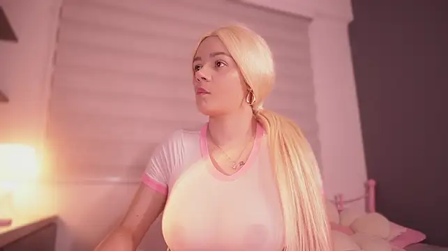 bella_adams_ (F young) - dildo in pussy