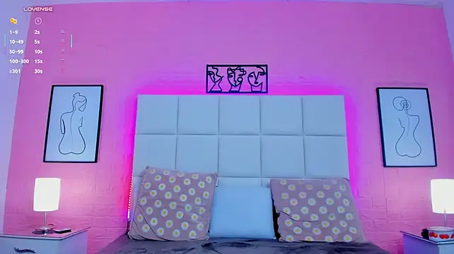 charlotte_kisss