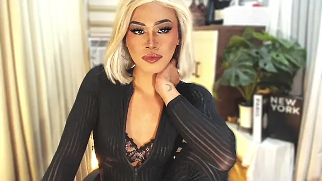 Winnie_Harllow