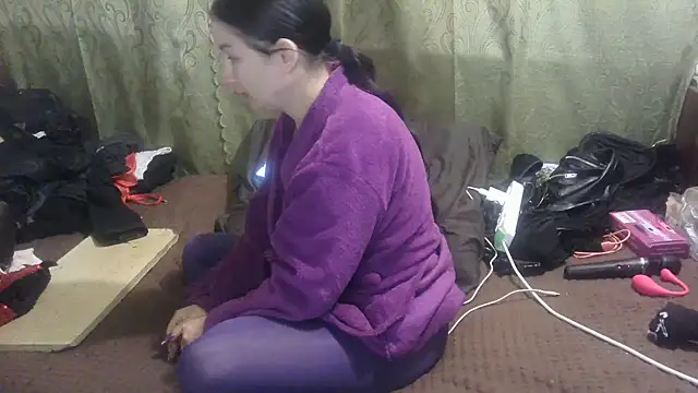 IngaQAce live cam on StripChat
