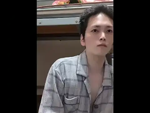 mgnhiroyuki live cam on StripChat