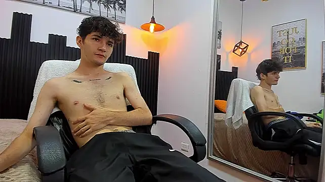 trevor_mob on Stripchat