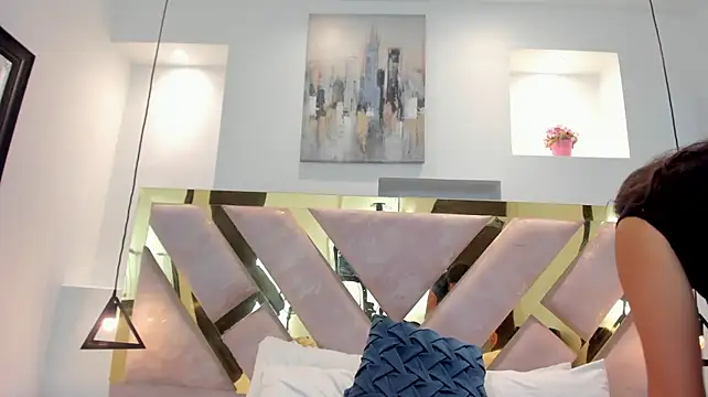 Chloe_Milf_