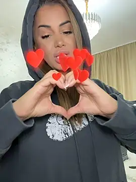 KirstieVegas