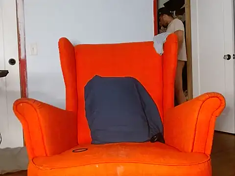 Troybaby0182 live sex cam