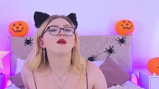 Jules_night live cam on StripChat