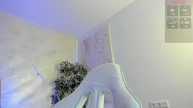 lissababe1 (F young) - SQUIRT SHOW