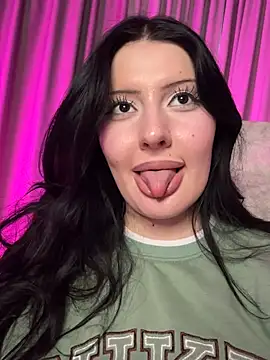 RogersLina live cam on StripChat