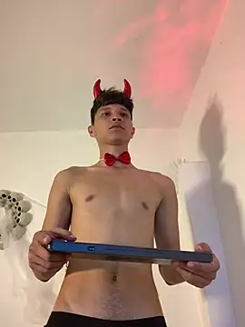 Twinkcock22