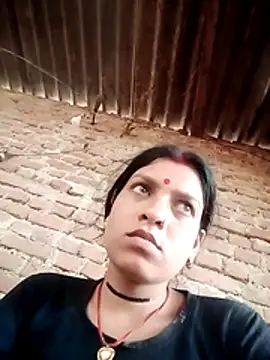 Lavanya_hot
