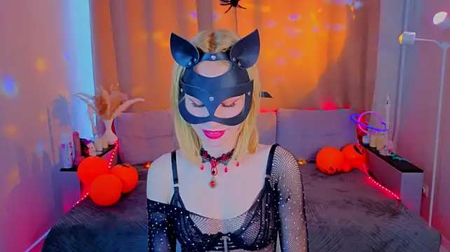 Miya_Reed0