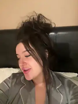 EmiliaLaurentt