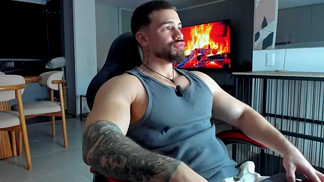 valenthino_salvatore (M young) - shirt off