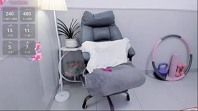 wan-yun-520 (F milf) - 我在等风也等你，下空狗趴式+5分钟控制【国王控制】