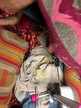 Delhisaxiqueen webcam