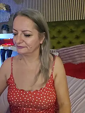 LadyTouch live cam on StripChat