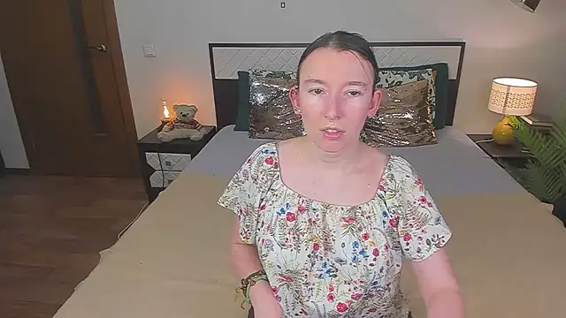 CatherineWalls live cam on StripChat
