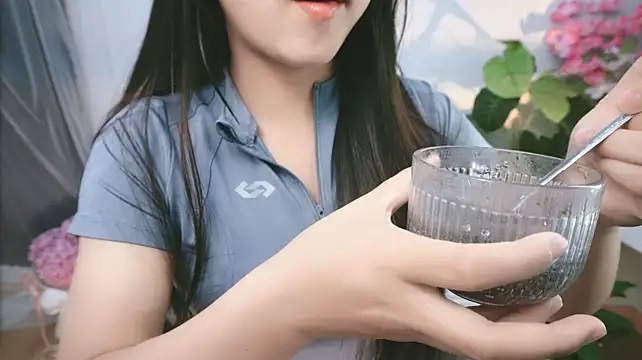 Dong_Jieの配信中の画面